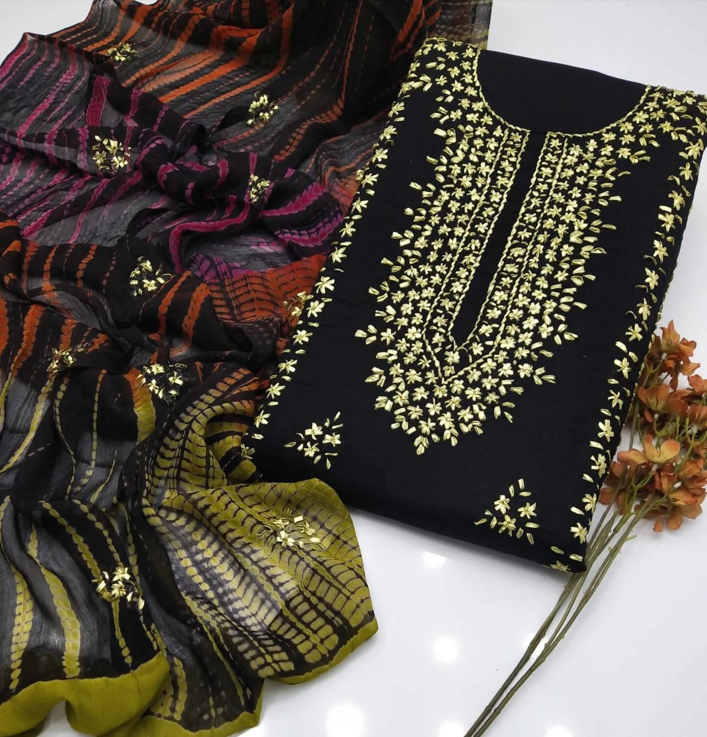 Gotta Work Handmade Lawn Stuff with Chiffon Tie-Dye Dupatta 3PC Unsticthed Dress