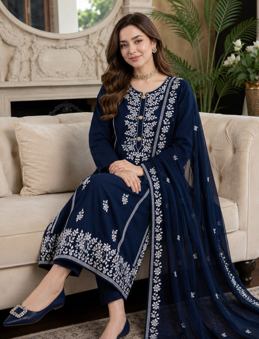 Applic Patti Style Sitara Embroidered Lawn Cotton Shirt & Trouser with Chiffon Embroidered Dupatta - 3PC Unstitch Dress 👗