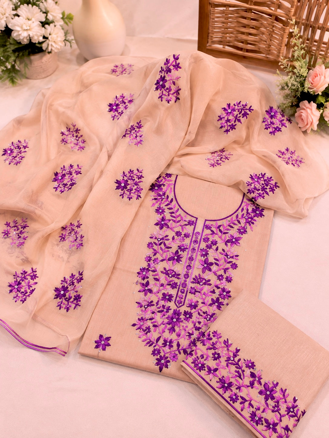 3MM Sitara Two-Tone Thick Thread Machine Embroidered Soft Cotton with Chiffon Dupatta - 3PC Unstitch Dress 👗