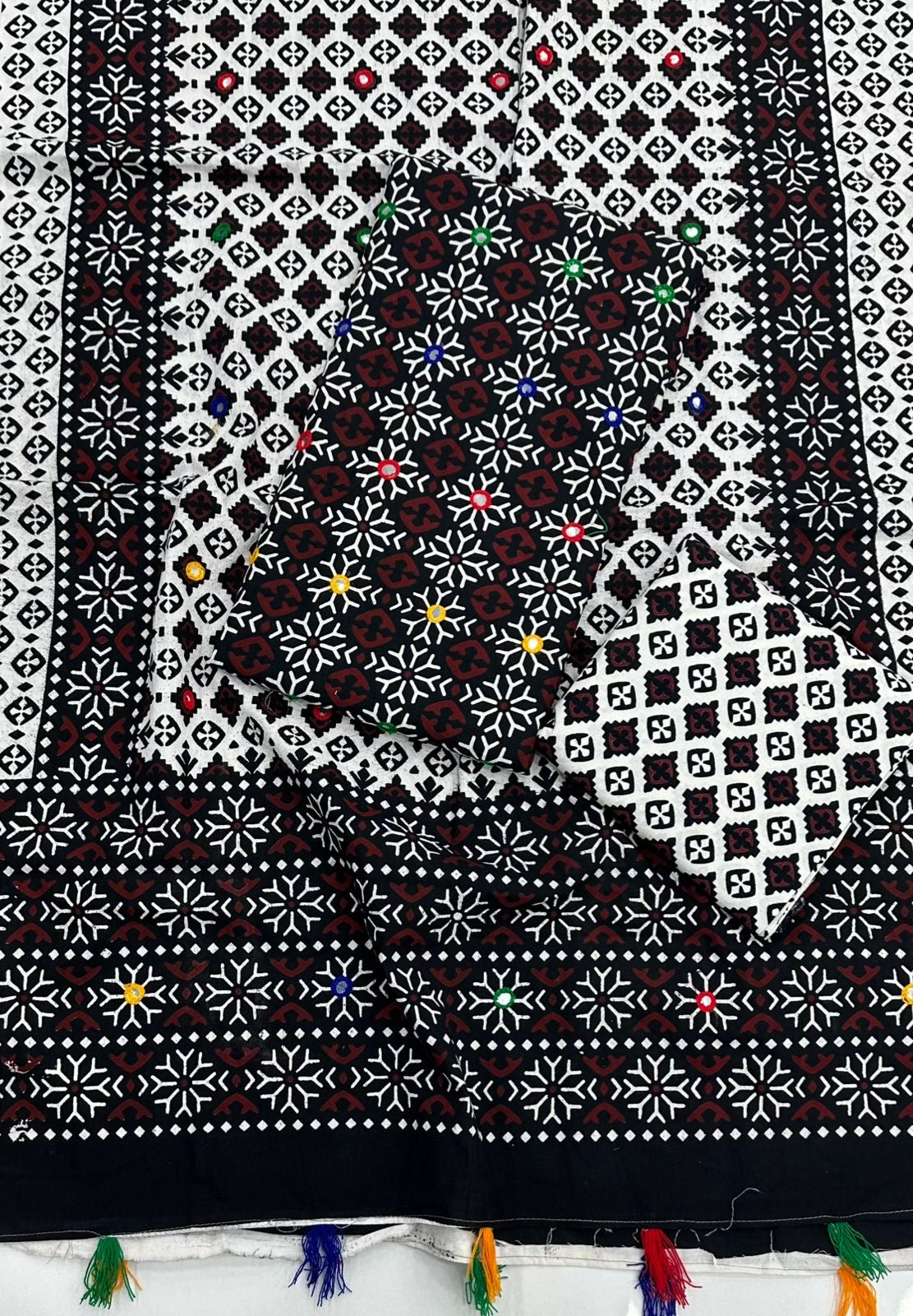 Ajrak Soft Cotton 3-Piece Suit with Multi Sitara Foil Work – Hand-Dyed Traditional Elegance