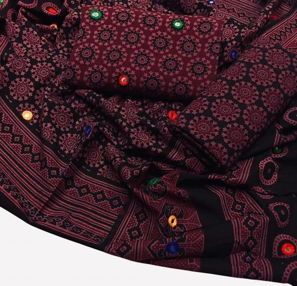 Ajrak Block Print Cotton 3-Piece Suit with Multi Sitara Foil Work – Hand-Dyed Traditional Elegance