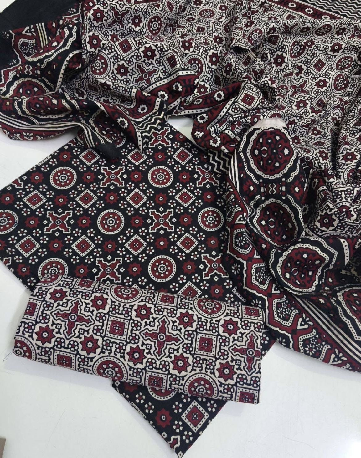 Hand Block Print Ajrak Cotton Unstitched 3-Piece Suit | All-Season Wear