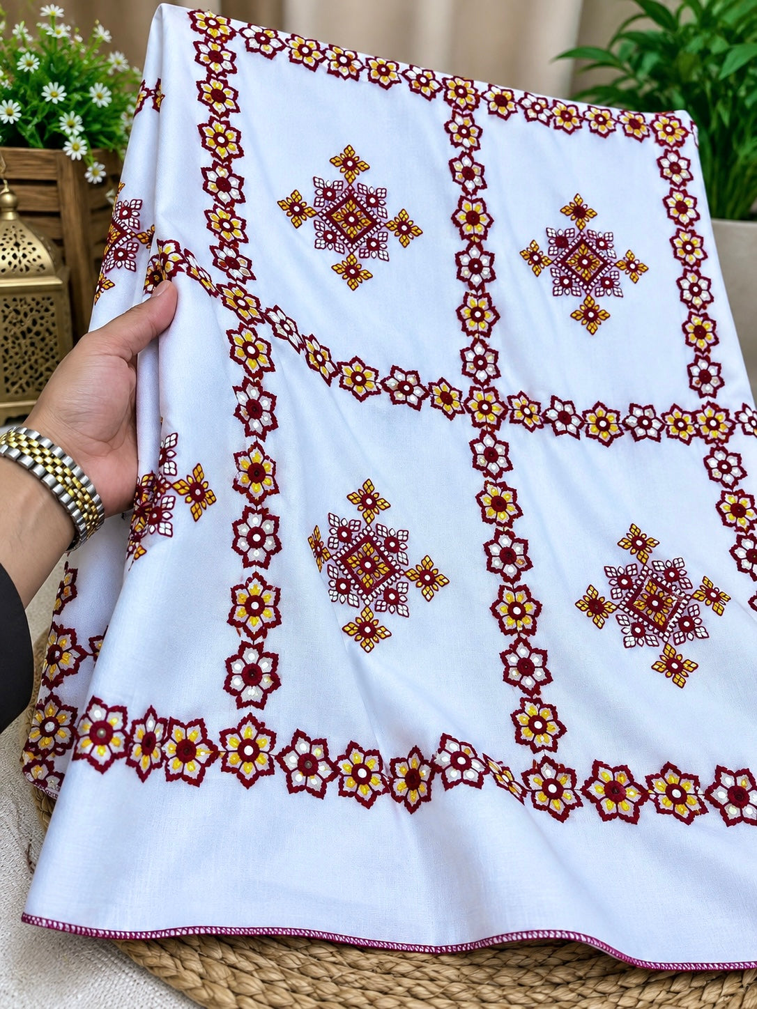 Thick Thread Check Style Full Jaal Sitara Embroidered Balochi Chader | Swiss Lawn