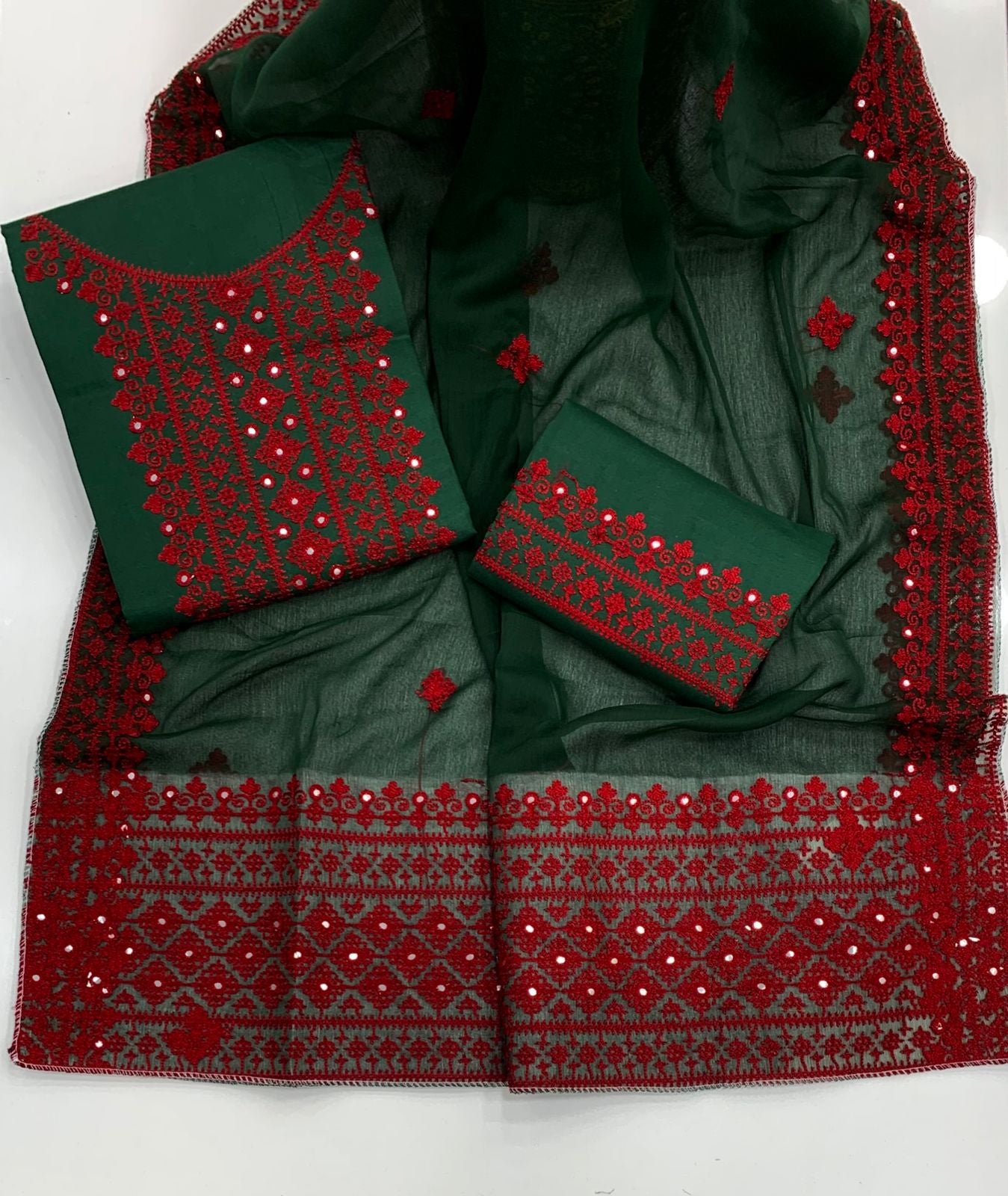 3-Piece Embroidered Suit with Chiffon Dupatta – Sindhi Hurmucha Machine Work & Sitara Foil Detailing