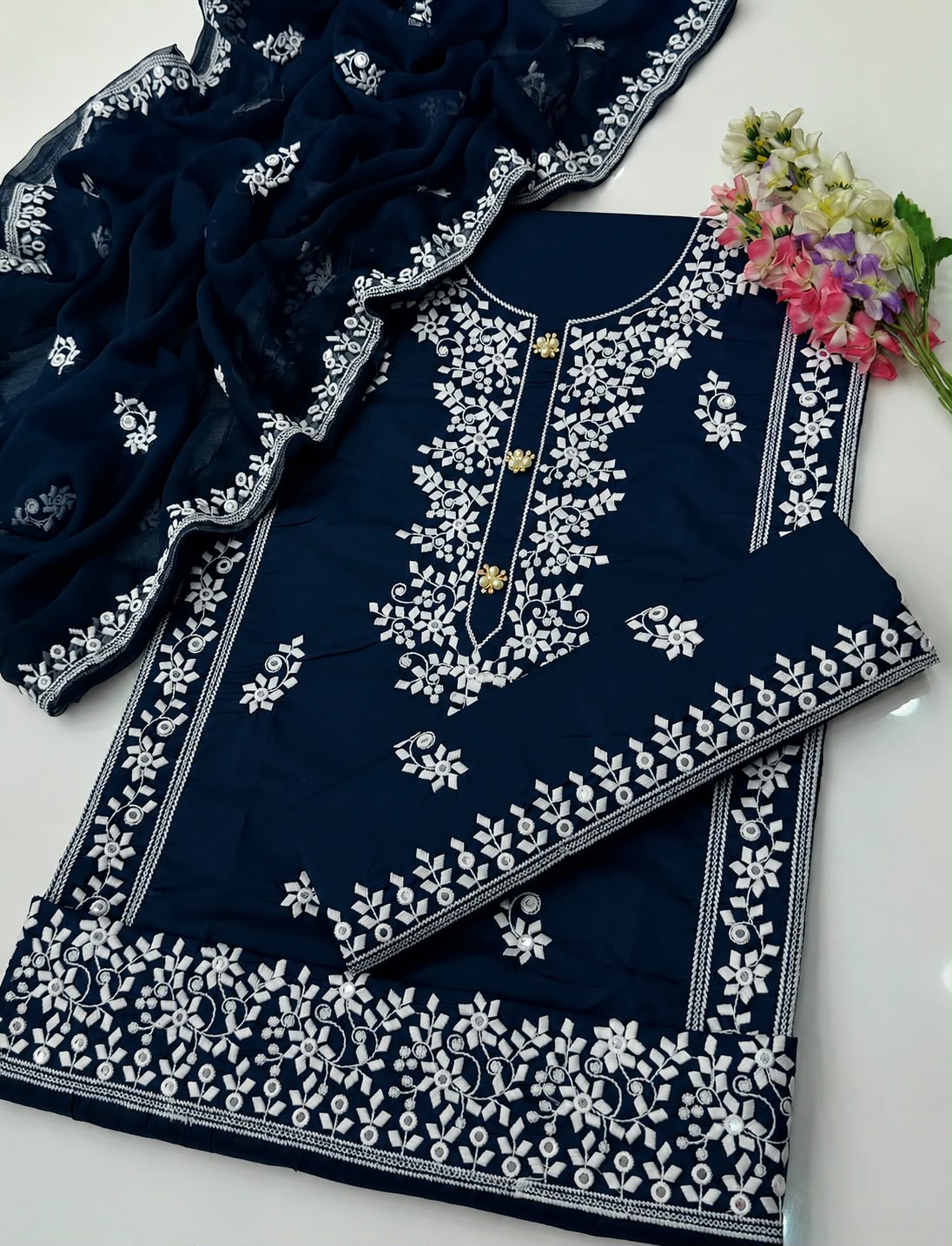 Applic Patti Style Sitara Embroidered Lawn Cotton Shirt & Trouser with Chiffon Embroidered Dupatta - 3PC Unstitch Dress 👗