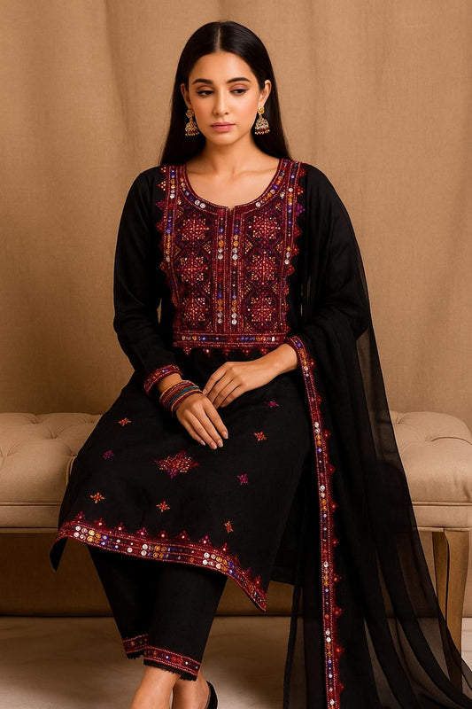 Balochi Thick Thread Work Fancy 3pc Dress 👗