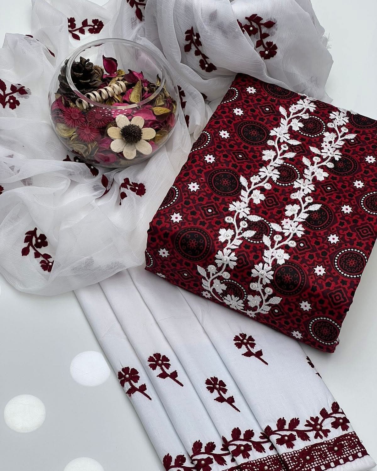 Ajrak Pearl Work Embroidered 3pc Dress 👗