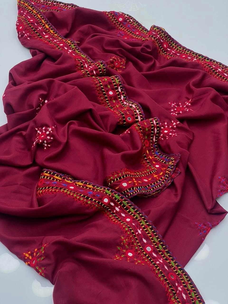 Fancy Balochi Four Side Heavy Border Needle Handwork Ladies Chadders