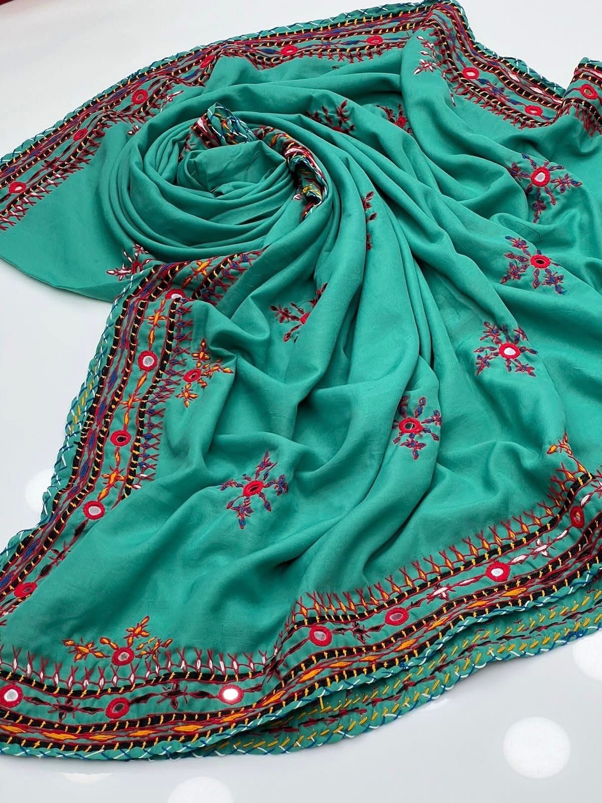 Fancy Balochi Four Side Heavy Border Needle Handwork Ladies Chadders